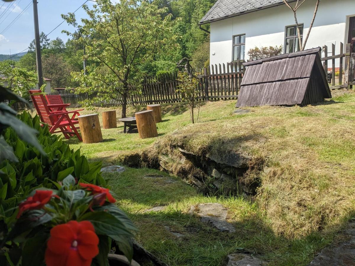 Chaloupka Na Konci Sveta Villa Raskov Luaran gambar